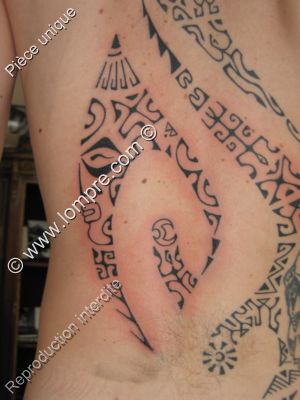 tatouage dorsal